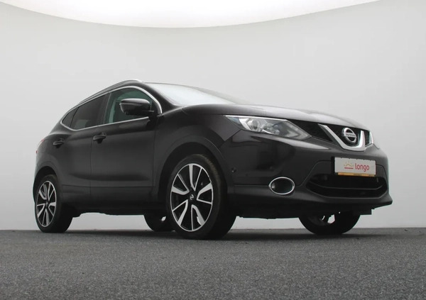 Nissan Qashqai cena 63900 przebieg: 240600, rok produkcji 2017 z Białystok małe 562